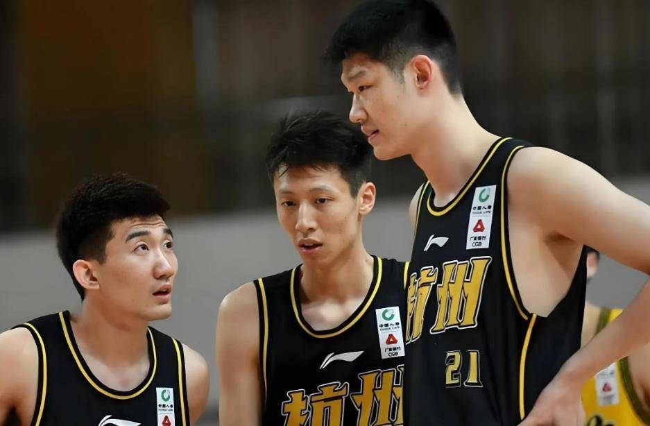 天津队横扫福建队，胡金秋关键制胜