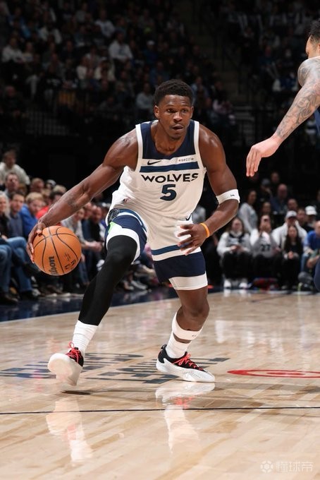 法国队鏖战马来西亚队，辛杜状态火热