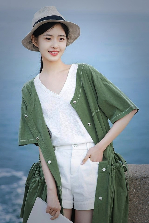 爱德华兹的觉醒,森林狼新王爆发,爵士强势晋级映衬公牛时代的终结