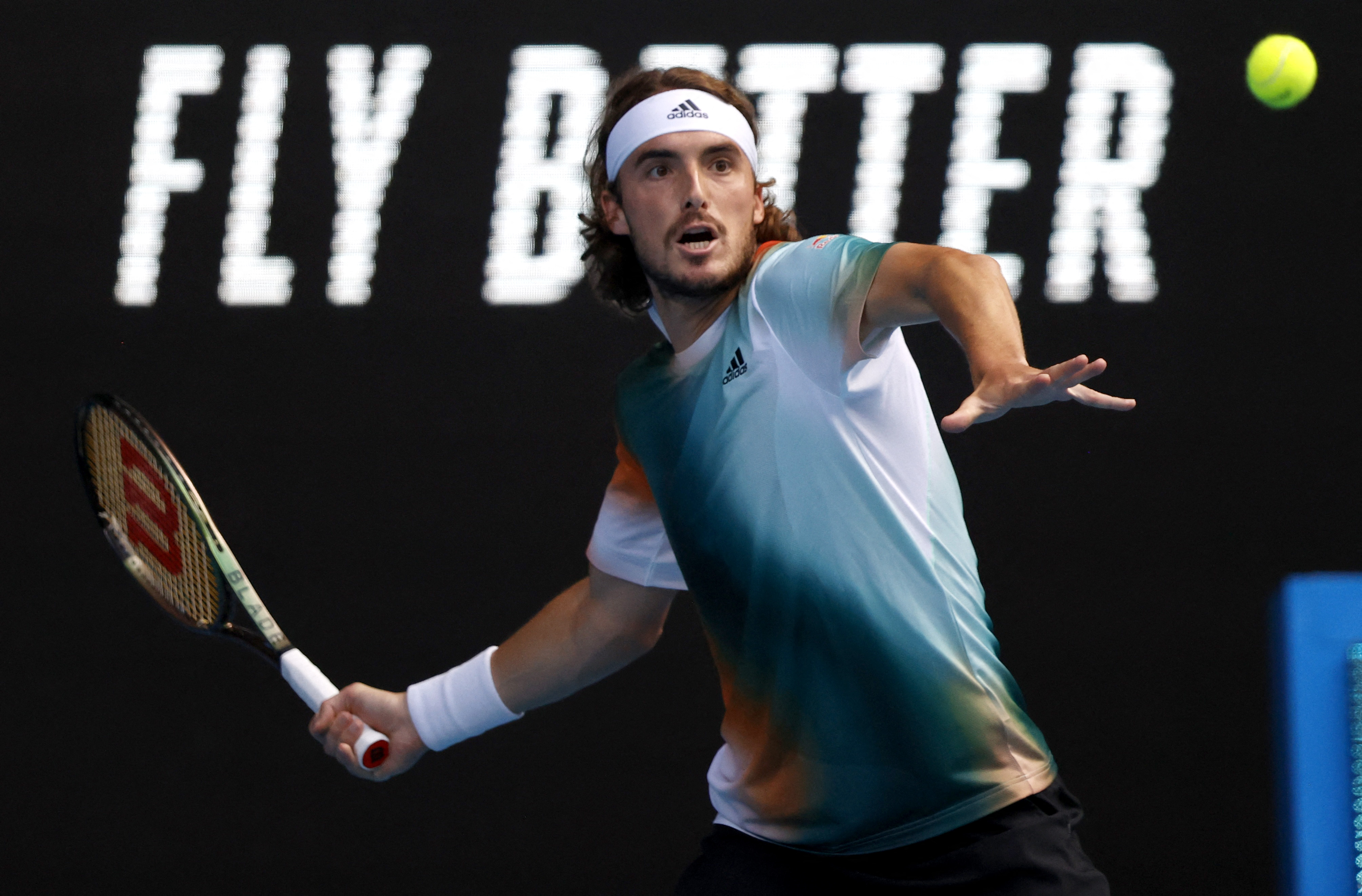 意大利网球队翻盘欧洲网球队,西西帕斯送出助攻 意大利网球队翻盘欧洲网球队,西西帕斯送出助攻