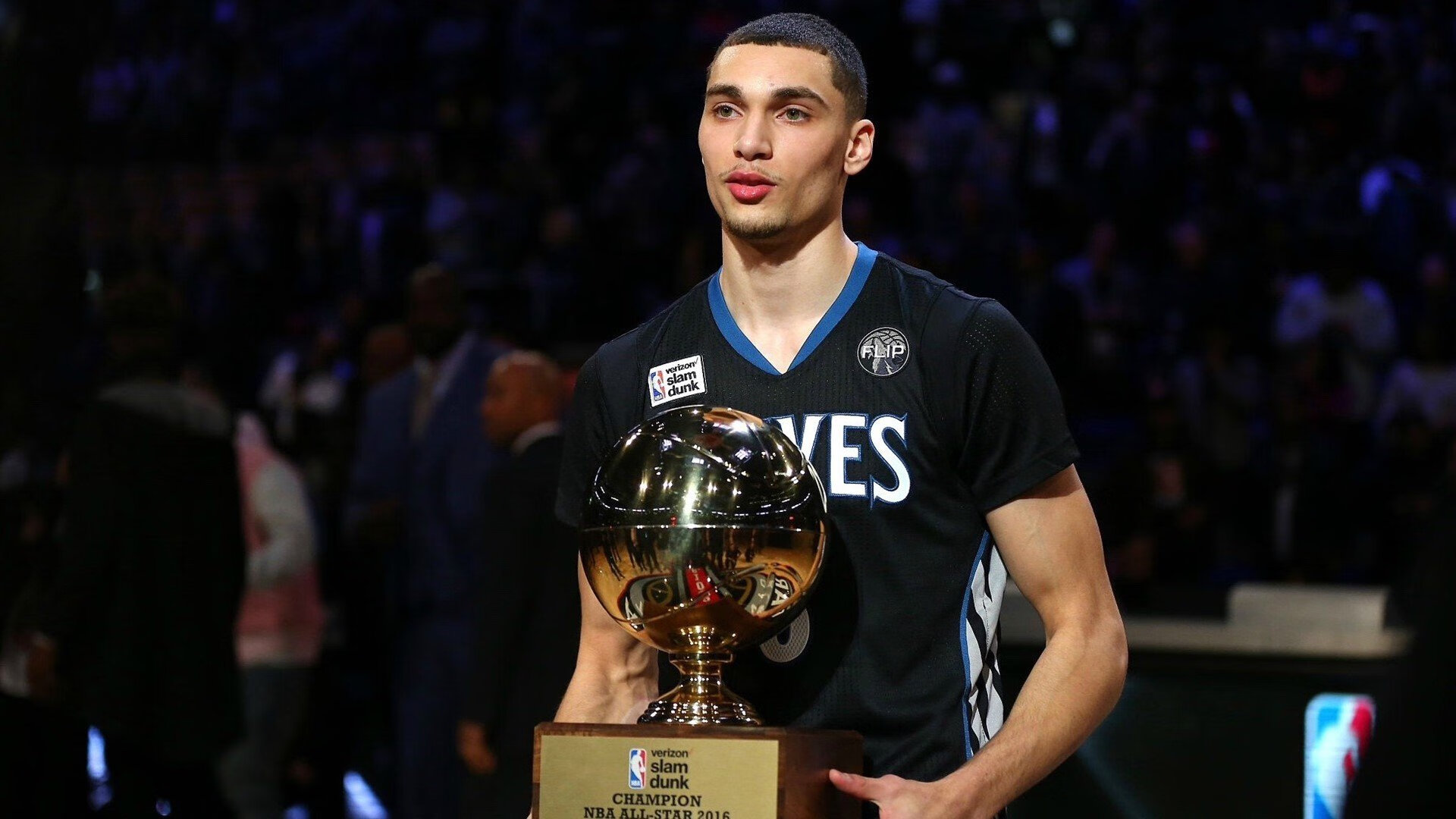 欧冠淘汰赛之夜，杜兰特完成里程碑，当欧洲绿茵与NBA篮网交相辉映